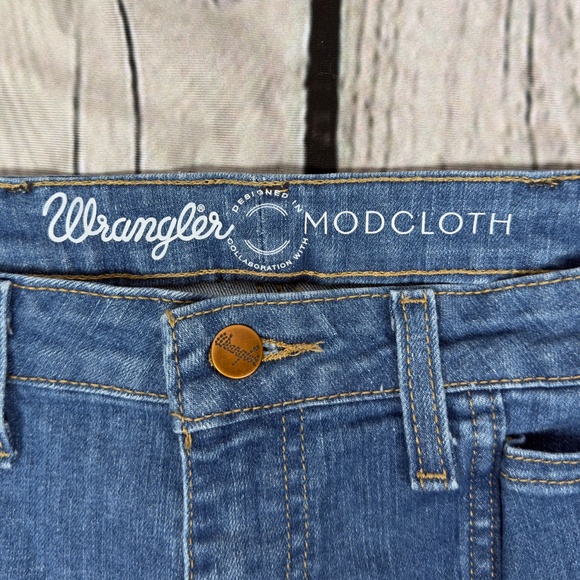 WRANGLER X MODCLOTH - Retro 70's Rainbow Pocket High Rise Jeans - 12 x 30 - Picture 5 of 11
